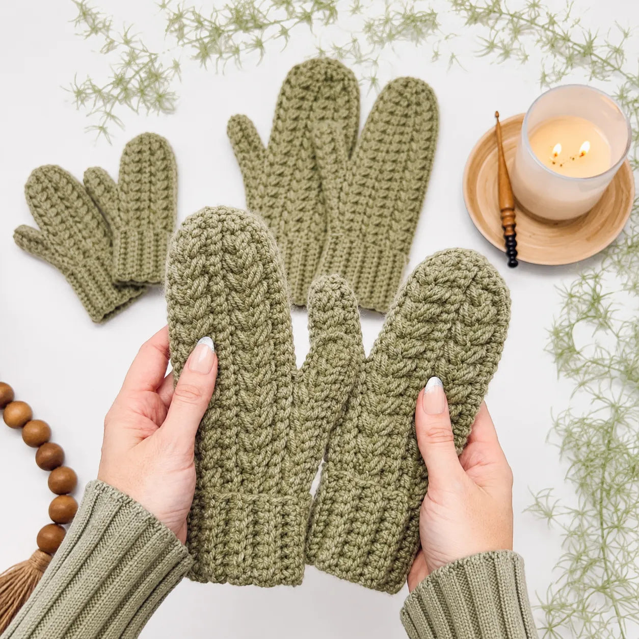 The Cozy Crochet Ridge Mittens